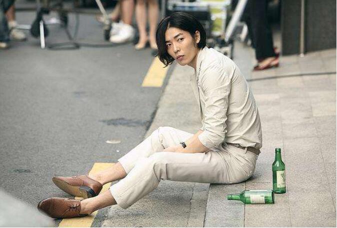 �����Ϊʲô��ę́�� ë̩��г�����ĵ�ę́��