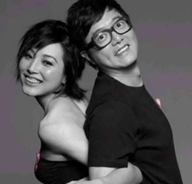 张锦程年轻照片 他结几次婚了