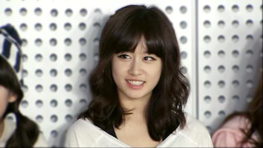 ������Ϊʲô���˽�С���� ������������ѫ������Ƶ