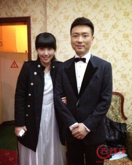 �������������Ķ��ϰ� �˴�Ů��������������˭