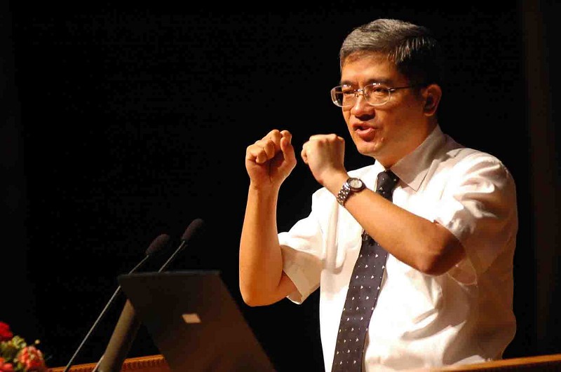 郎咸平为什么辩不过叶檀 郎咸平身价有多少钱