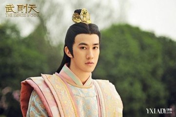 ��е���������ʲô��ϵ ����̸͢������Ů����׼