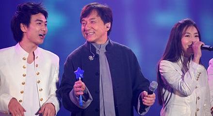 ��Ů���q������������ļٵ� Ф�պ����q��ʲô��ϵ