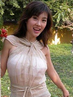 ��Ů���q������������ļٵ� Ф�պ����q��ʲô��ϵ