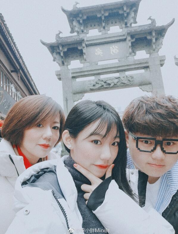 ��Ա��С����ƶ���� ����Ů������˭