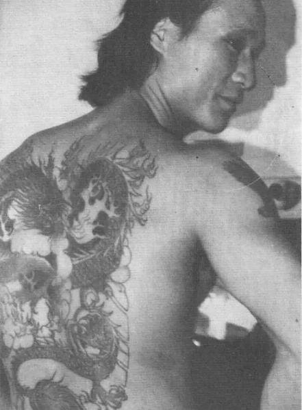 �»�������־��˭�������ĸ�ţ ��־�۹�����Ϊ�ι�ϵ��ô��