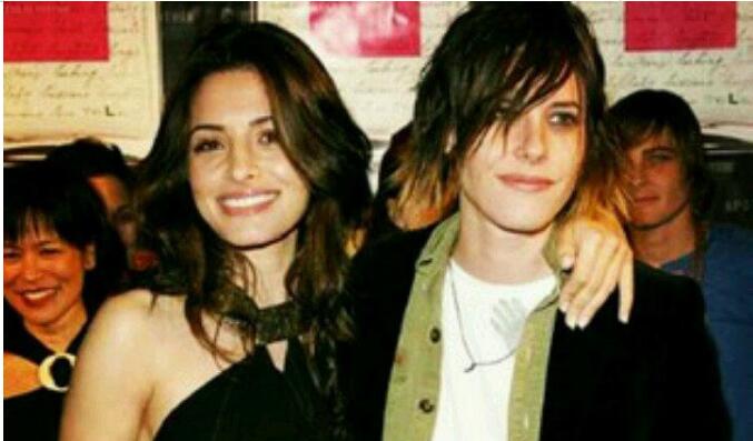 ������ϣΪʲô�д� ����˫������