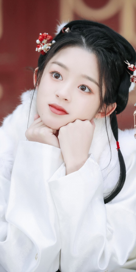 黄杨钿甜个人资料(真名叫什么) 黄杨钿甜是怎么被杨幂找到的