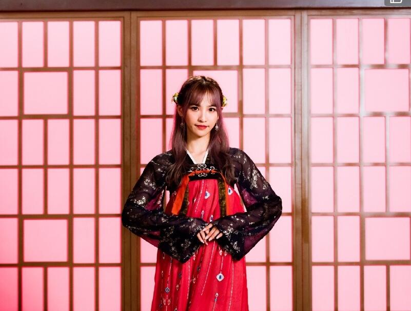 ��������������Ƭ �����ĸ�ѧУ��ҵ��