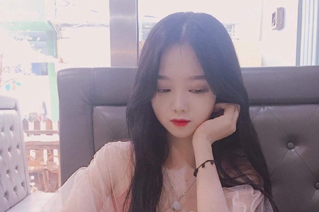 王玉萌男友是谁 她素颜图片来了