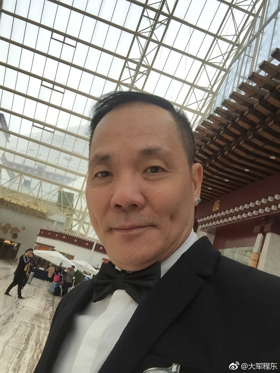 ���������Ա�̶���˭ ����۾���ô��