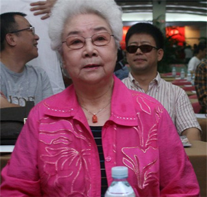 ��Ӱ��Ա�ﻪ�����Ŀɱ� �׷����ͺڷ���