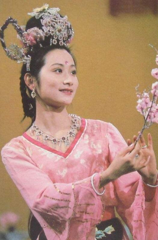 ���߻���״��� ��������Ư������Ƭ����