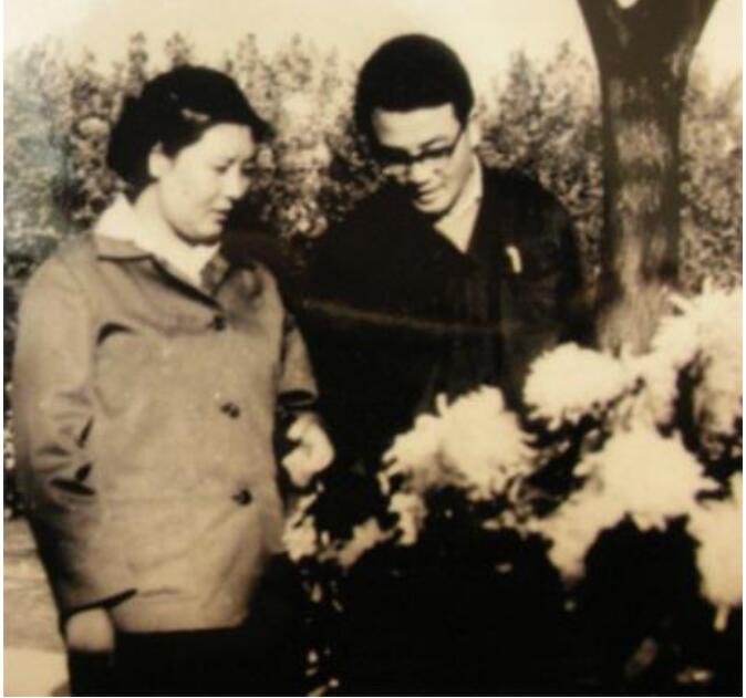 ����������ô��� �����������������˭���ƺ�