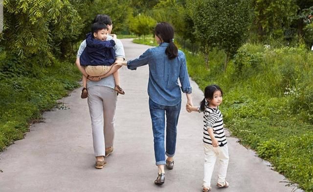 ��Ӣ�����ڵ�������Ƭ ���Ϲ�����ʲô��