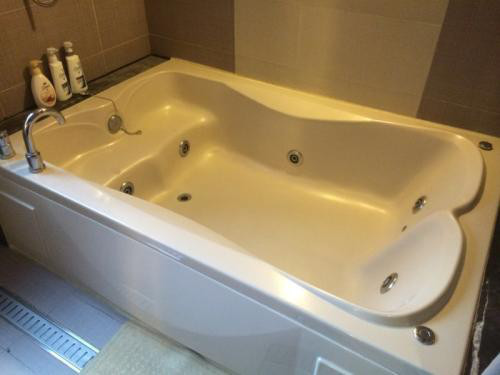 酒店浴缸泡澡怎样消毒 酒店浴缸泡澡会传染病真的吗