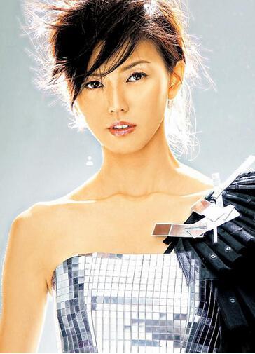 陈小春出轨不离婚 结婚前的陈小春是情场浪子