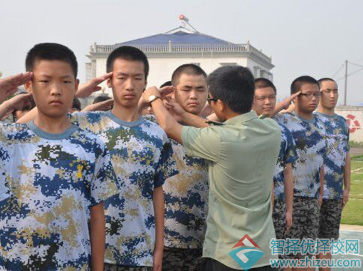 杨永信还在办戒网瘾学校吗 戒网瘾学校真实生活图