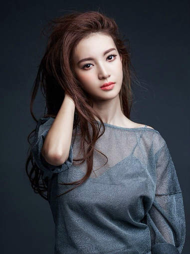 ��������Ů������Ƭ���� ����������ʲô��ϵ