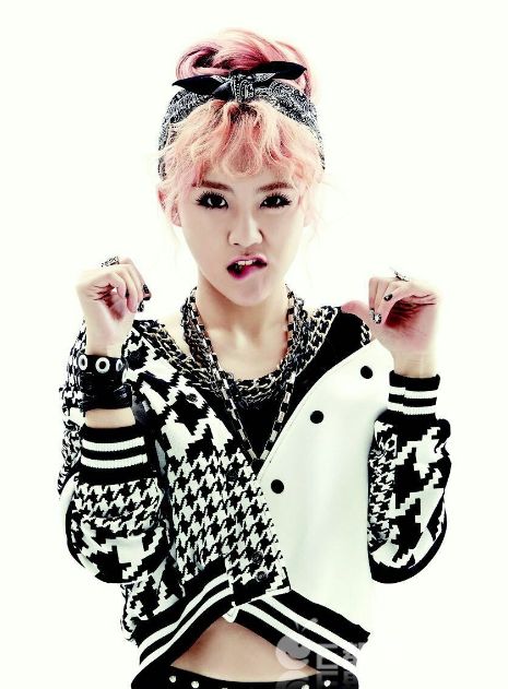 陈梓童和权志龙是什么关系 陈梓童火辣性感照片集锦