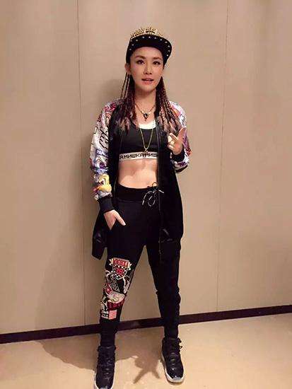 陈梓童和权志龙是什么关系 陈梓童火辣性感照片集锦