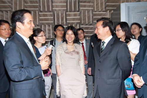 ��������ɷ��ǲ����콭�� ���ض����鱳�������