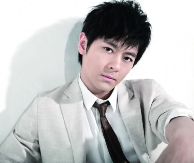 ��־ӱ�����𾪰°����������?��־ӱ�Ĳ�����������ô���ı�����