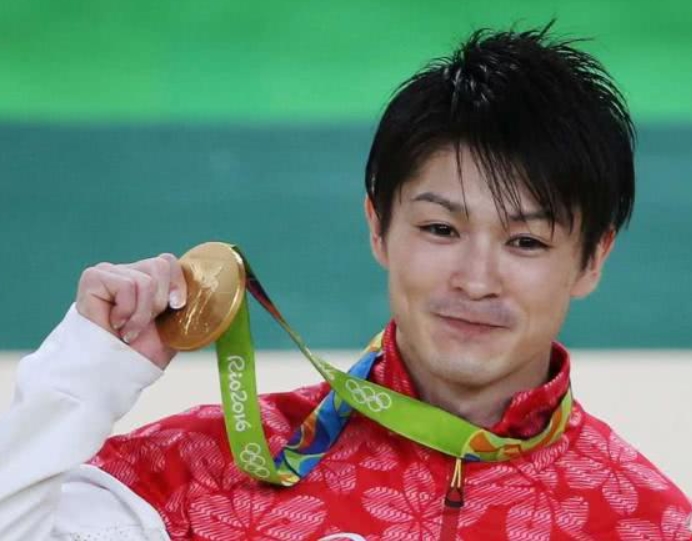 内村航平和杨威关系怎样 内村航平是什么历史第一人