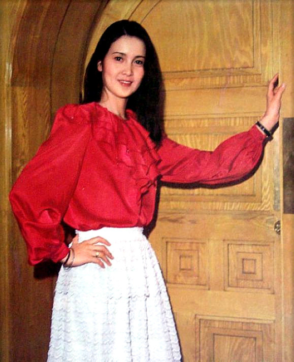 ��ΰ���Ķ���˹ĸ����Ƭ ��ΰ���Ϲ��������Ƭ