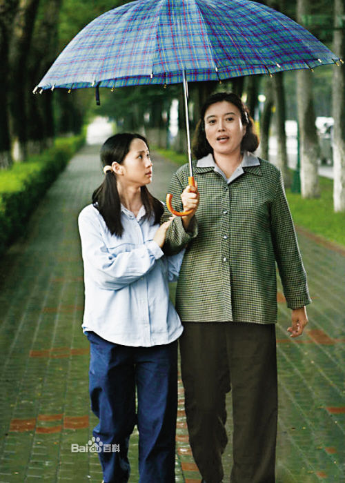 丁嘉丽年轻时候的照片 丁嘉丽为什么不管不见女儿