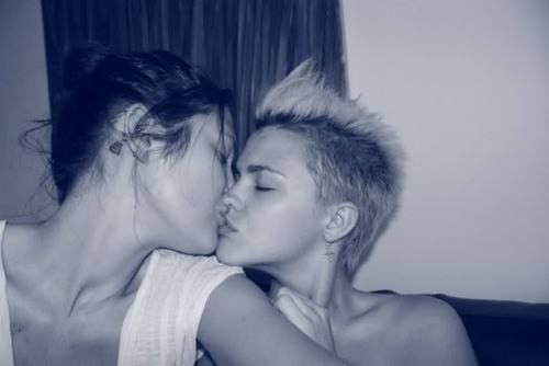 ³����˹����Ů��jess������Ƭ ³����˹ʲôʱ������