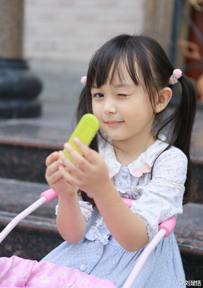 刘楚恬爸爸妈妈是谁 刘楚恬个人资料简介