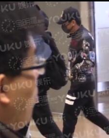 ��С������������ͬ ��С������������ݱ�����Ȧ