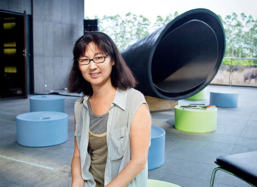 ��謵ĸ����ֻ����� ��謵��ɷ���˭