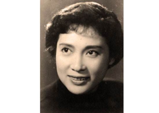 秦怡女儿金恒斐现状 秦怡年轻时候的照片组图