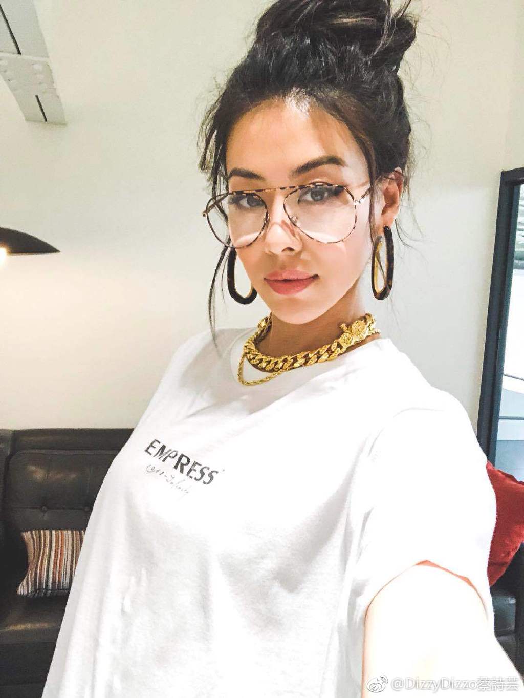 ������Ϊ��Ȣ��ʫܿ ��ʫܿ�Ǹ���������ǧ����