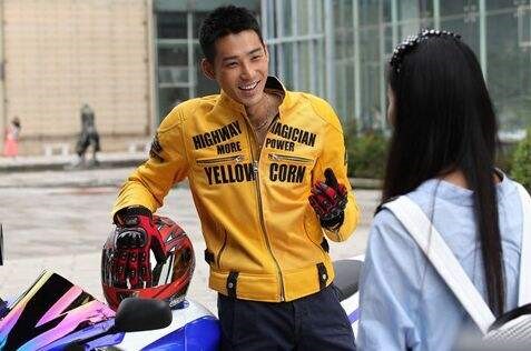 ��嫳�Ů�����Ǹ�ö�� ����˭���µ�����