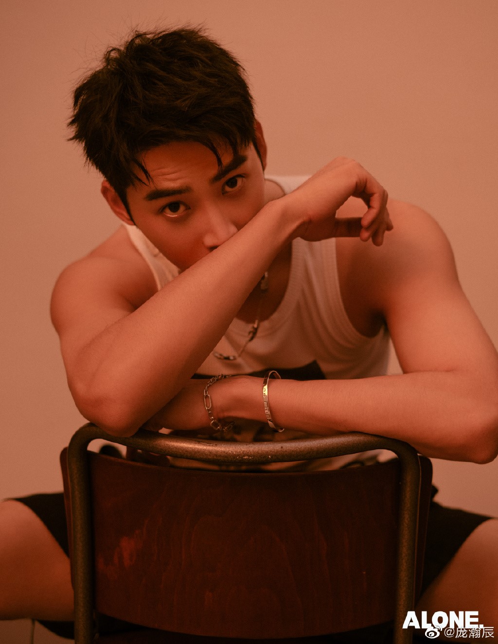 ��嫳�Ů�����Ǹ�ö�� ����˭���µ�����