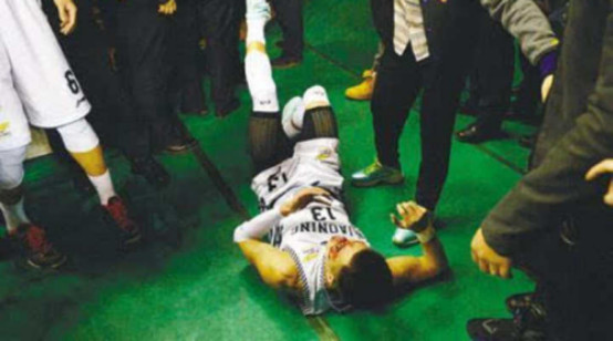 �����ױ����¼��ع� �����׵ĸ�����˭