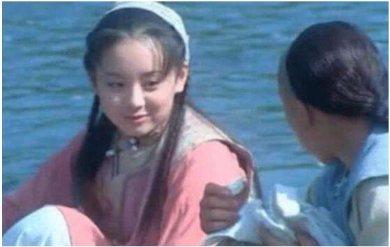 Ҷͮ����С����ʲô��ϵ ���ڿ�����������˭