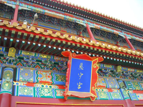 慈宁宫为什么很多佛像 慈宁宫为什么没人敢住