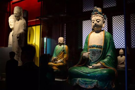 慈宁宫为什么很多佛像 慈宁宫为什么没人敢住