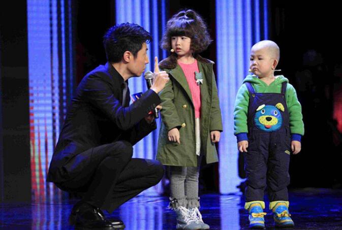 曲隽希发型叫什么发型 曲隽希怎么红的长大后的照片来了