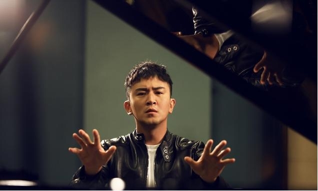 �����������γ�������Ա�ͼ �������ڰ����а���ʲô��ɫ