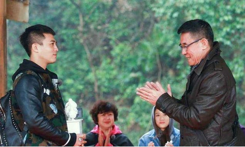 �Ž��ͶŴ���־��ʲô��ϵ �Ž���һ��������