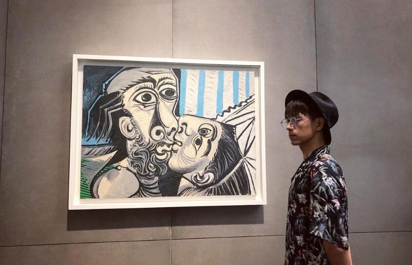 �������������˻�ӭ�� ���ǵ������۽�����������