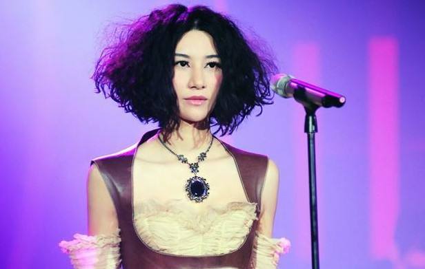 ����������Ǹ��ֳ���Ӣ�ĸ��ʲô �������˭���ϰ�