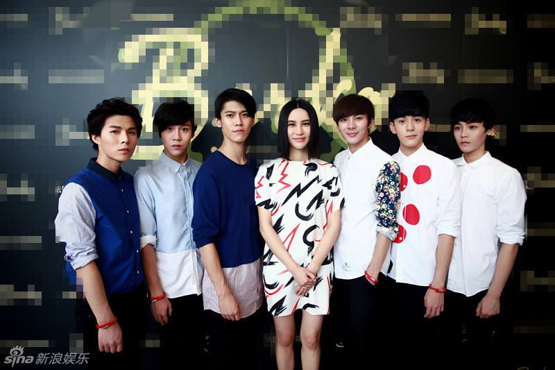 ����������Ǹ��ֳ���Ӣ�ĸ��ʲô �������˭���ϰ�