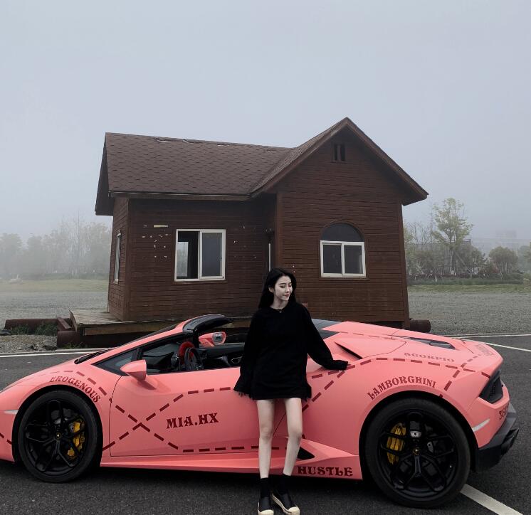 ��Ц���������Ǹ���� ɹ����Ƭ����Ǯ������