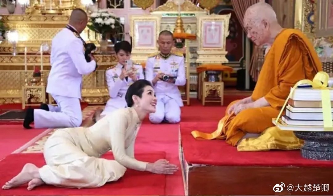 泰国僧王和龙王是一个人吗 僧王和龙婆哪个级别更高